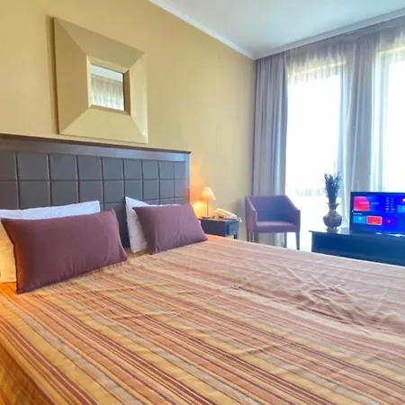 Apartament Bratanov Top *