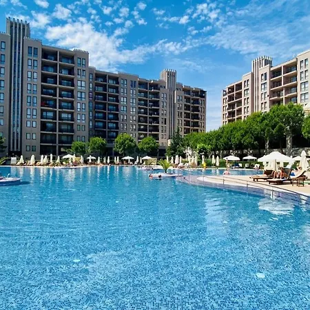 Apartament Bratanov Top